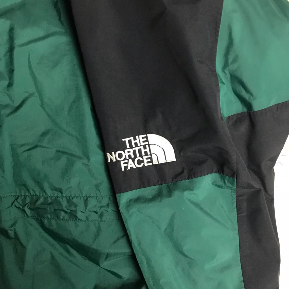 Vintage TNF Retro Mountain Light Gore-Tex Jacket - Picture 4 of 6